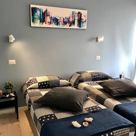 Azzurromare Flat